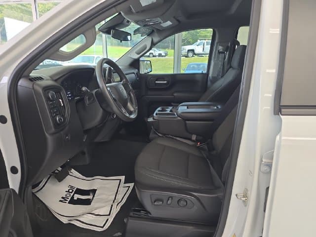 Pre-Owned 2024 Chevrolet Silverado 1500 Custom Trail Boss - photo - 12