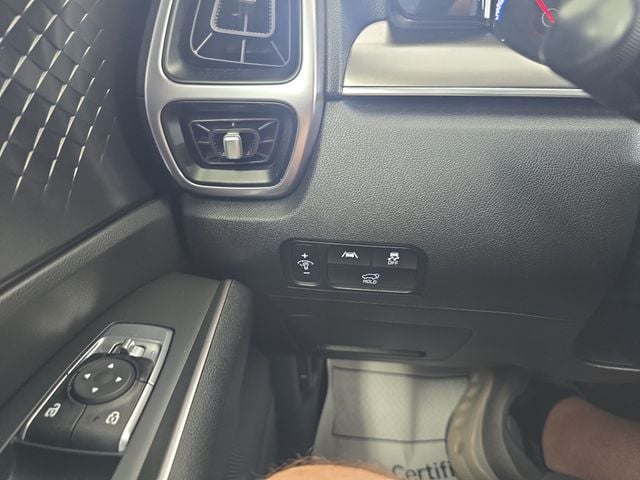 Pre-Owned 2023 Kia Sorento Hybrid EX - photo - 19