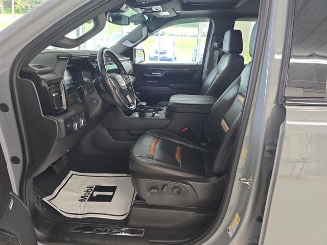 Pre-Owned 2024 GMC Sierra 1500 AT4 - photo - 12