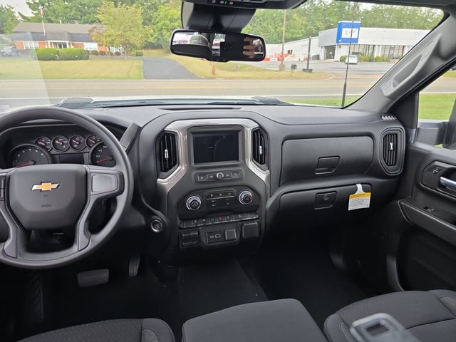 New 2026 Chevrolet Silverado 2500HD Custom - photo - 10
