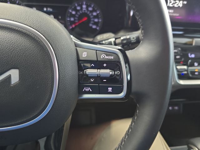 Pre-Owned 2023 Kia Sorento X-Line EX - photo - 18