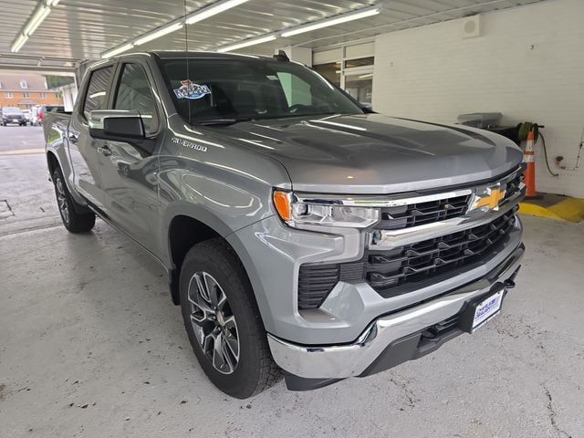 Pre-Owned 2023 Chevrolet Silverado 1500 LT - photo - 6
