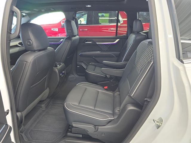 Pre-Owned 2026 GMC Acadia Denali - photo - 9