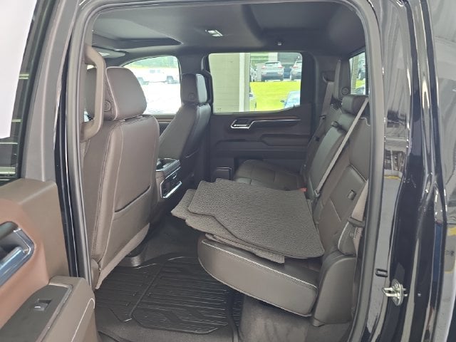 Pre-Owned 2025 GMC Sierra 1500 Denali - photo - 9