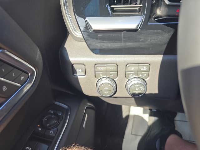 New 2026 GMC Sierra 1500 SLT - photo - 19