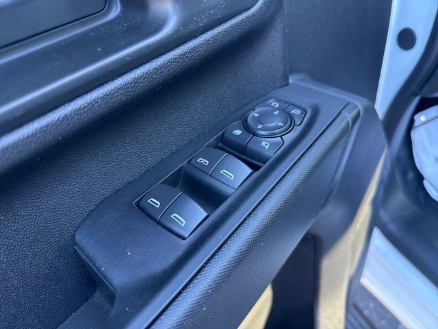 New 2026 GMC Sierra 3500HD Pro - photo - 10