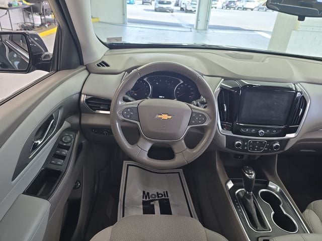 Pre-Owned 2019 Chevrolet Traverse LT - photo - 11
