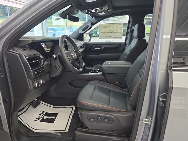 New 2026 GMC Yukon XL AT4 - photo - 14