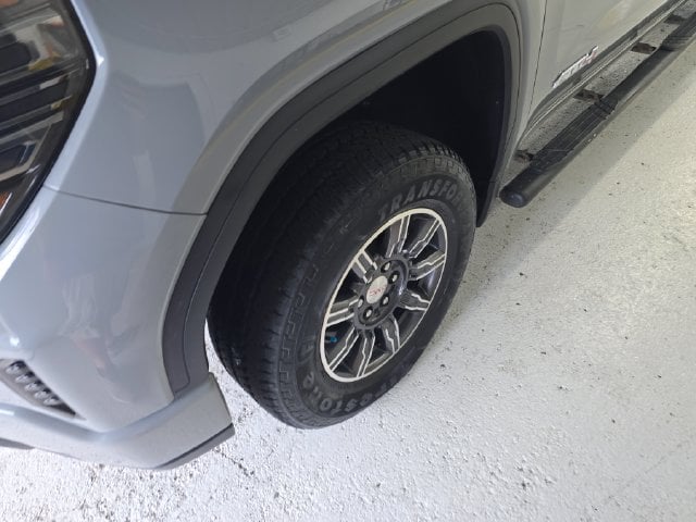 Pre-Owned 2024 GMC Sierra 1500 AT4 - photo - 8