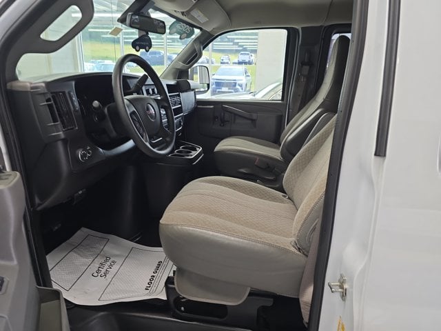 Pre-Owned 2025 GMC Savana 3500 LT - photo - 14