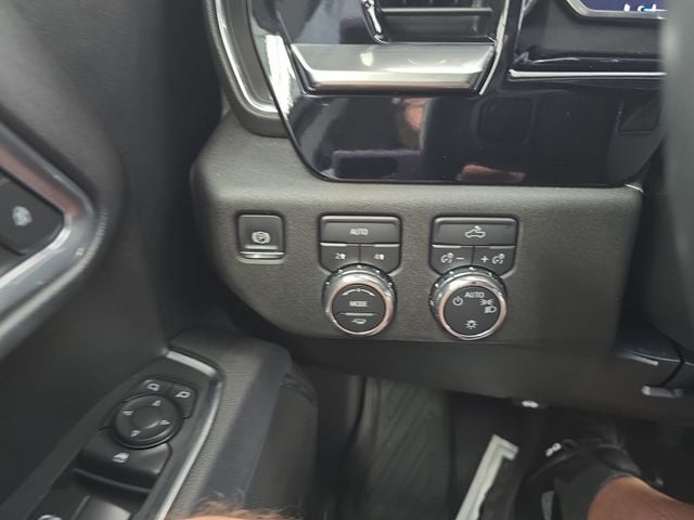 Pre-Owned 2026 GMC Sierra 1500 SLE - photo - 19