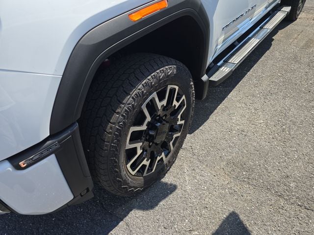 New 2026 GMC Sierra 2500HD Denali - photo - 9