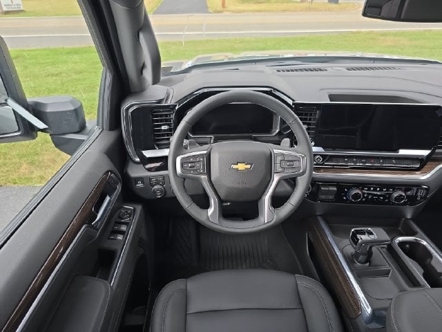 New 2026 Chevrolet Silverado 1500 LT - photo - 12