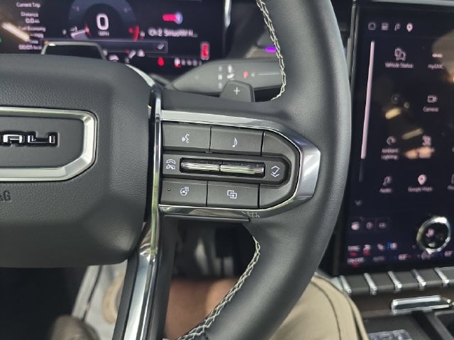 Pre-Owned 2026 GMC Acadia Denali - photo - 17