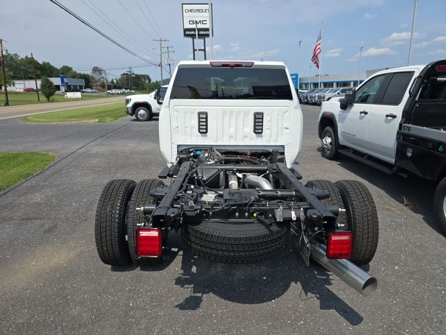 New 2026 GMC Sierra 3500HD Pro - photo - 3