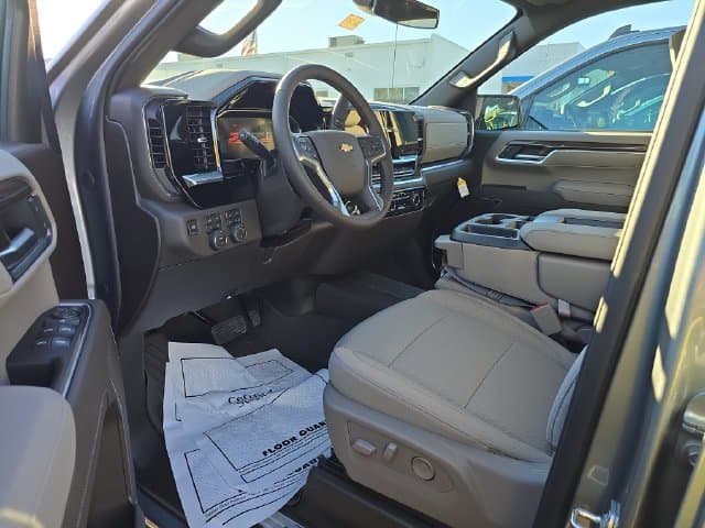 New 2026 Chevrolet Silverado 1500 LT - photo - 12