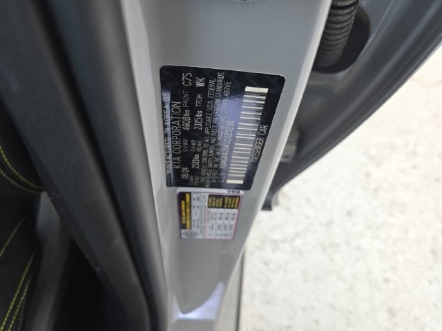 Pre-Owned 2025 Kia K5 GT - photo - 14