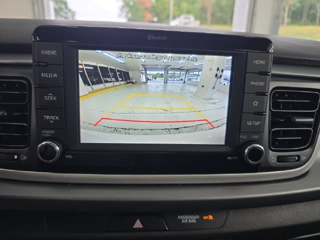 Pre-Owned 2020 Kia Rio S - photo - 15
