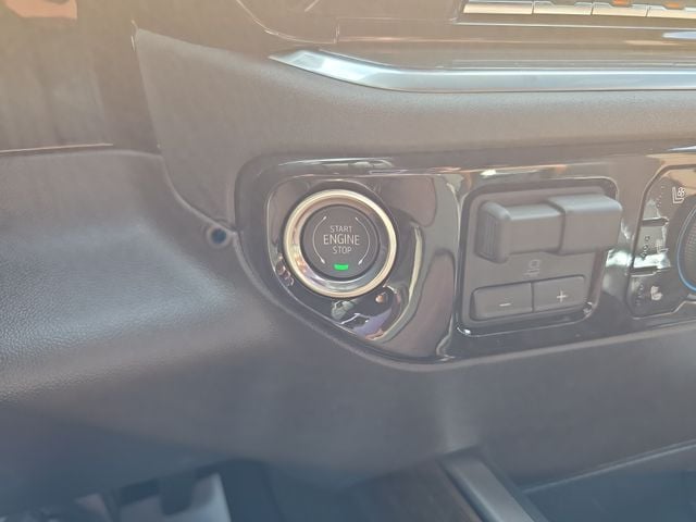 New 2026 Chevrolet Silverado 1500 High Country - photo - 23