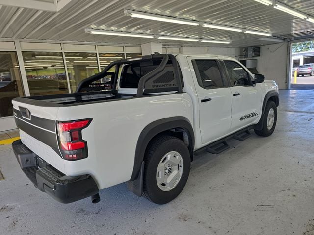 Pre-Owned 2024 Nissan Frontier SV - photo - 5