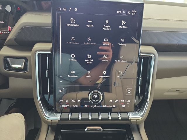 New 2026 GMC Yukon XL Denali - photo - 14