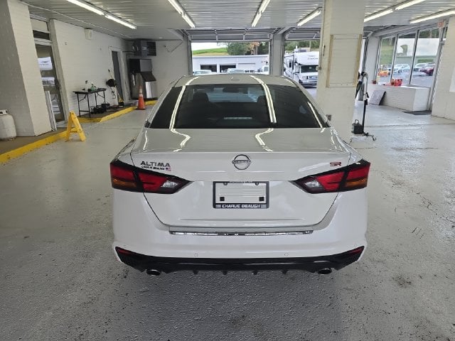 Pre-Owned 2023 Nissan Altima 2.5 SR - photo - 3