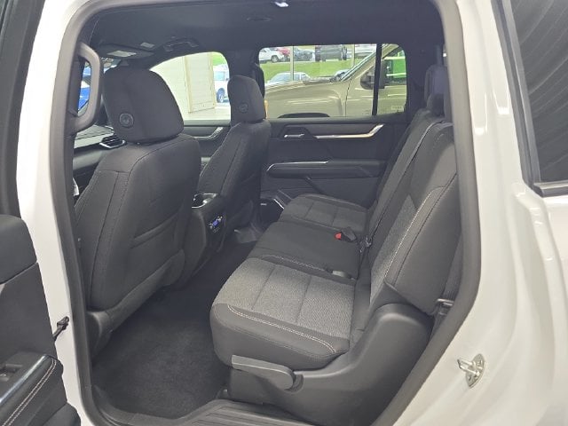 Pre-Owned 2025 GMC Acadia Elevation - photo - 9