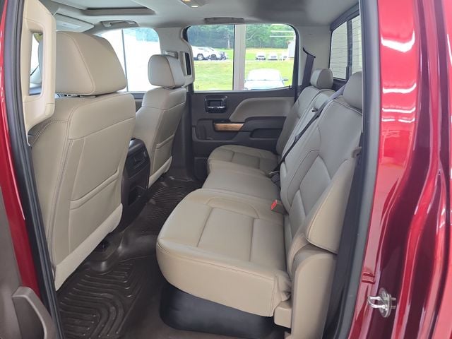 Pre-Owned 2018 Chevrolet Silverado 1500 LTZ - photo - 9