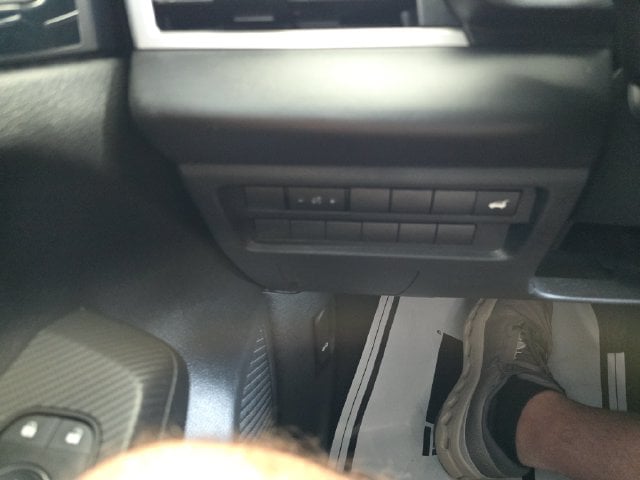 Pre-Owned 2023 Mitsubishi Outlander SE - photo - 19