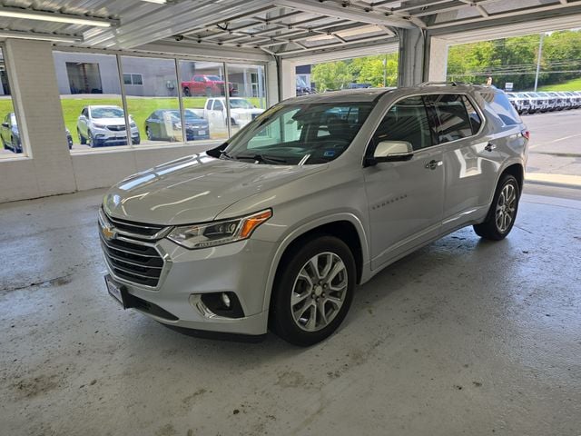 Pre-Owned 2020 Chevrolet Traverse Premier - photo - 1
