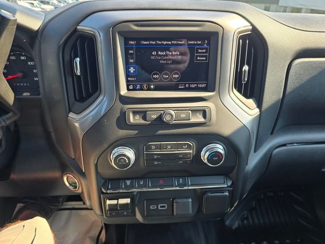 New 2026 GMC Sierra 3500HD Pro - photo - 13