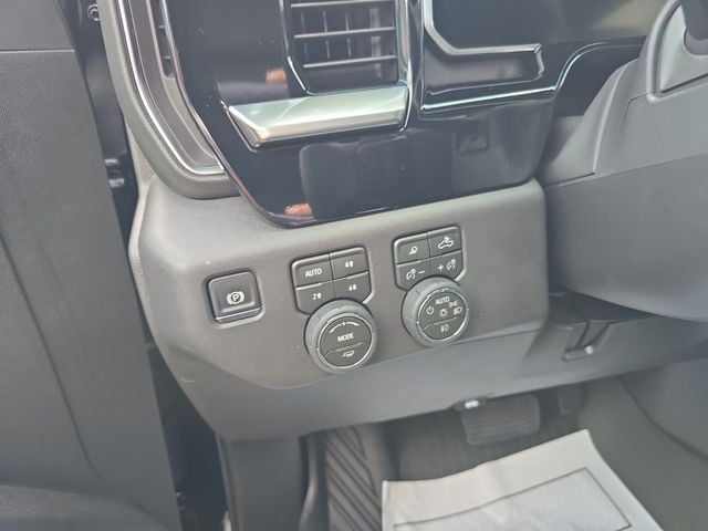 New 2026 Chevrolet Silverado 1500 LT Trail Boss - photo - 15