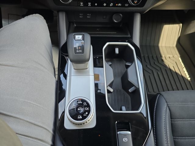 Pre-Owned 2025 Mitsubishi Outlander Trail Edition - photo - 20