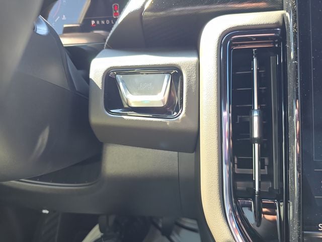 New 2026 GMC Yukon XL AT4 - photo - 24
