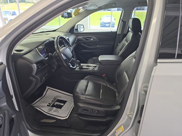 Pre-Owned 2020 Chevrolet Traverse Premier - photo - 12