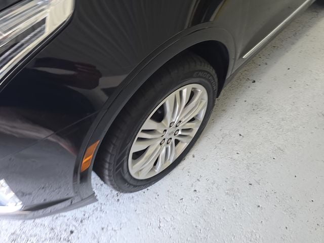 Pre-Owned 2017 Cadillac XT5 Premium Luxury - photo - 8