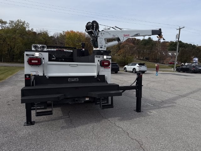 New 2024 Chevrolet Silverado 6500HD 1WT - photo - 12