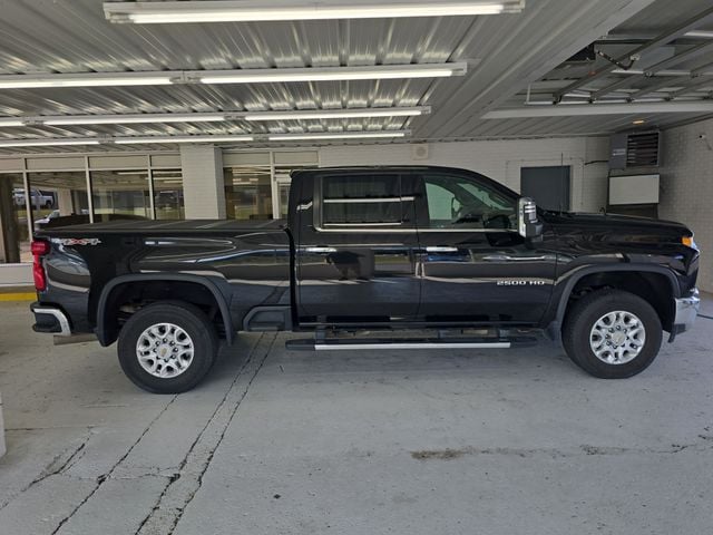 Pre-Owned 2023 Chevrolet Silverado 2500HD LTZ - photo - 5