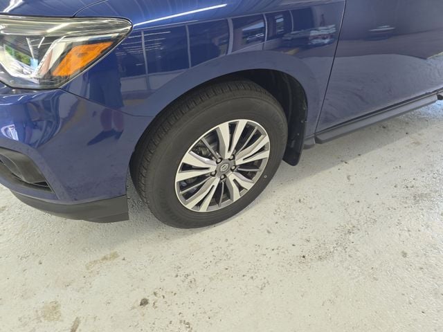 Pre-Owned 2019 Nissan Pathfinder S - photo - 8