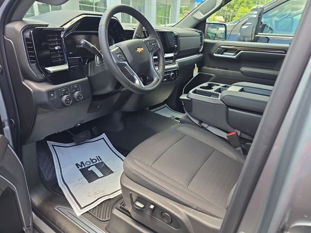 New 2026 Chevrolet Silverado 1500 LT - photo - 13