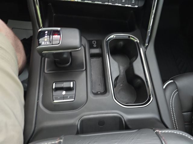 Pre-Owned 2024 GMC Sierra 1500 AT4X - photo - 21