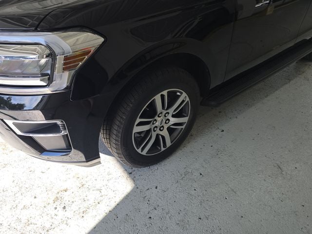 Pre-Owned 2024 Ford Expedition Limited - photo - 8