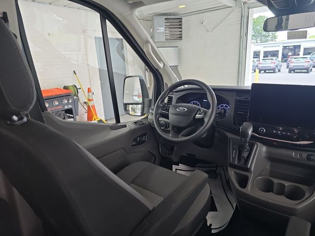 Pre-Owned 2025 Ford Transit-350 XLT - photo - 8