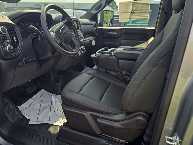 New 2026 GMC Sierra 3500HD Pro - photo - 9