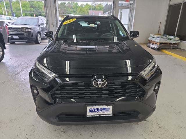 Pre-Owned 2023 Toyota RAV4 XLE Premium - photo - 7