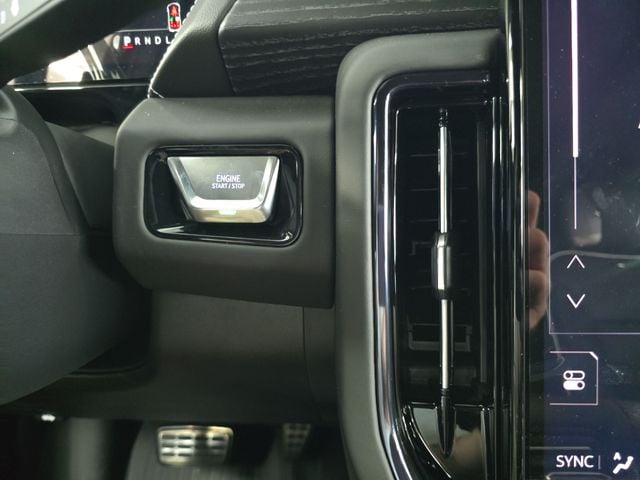 New 2026 GMC Yukon XL AT4 Ultimate - photo - 24