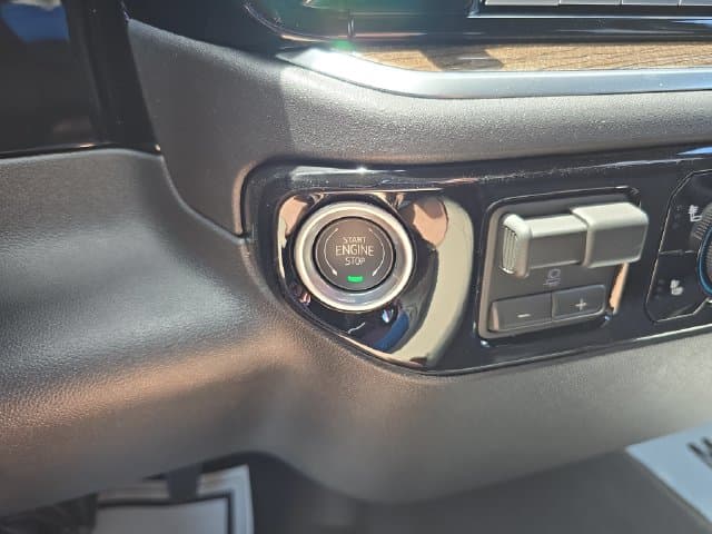 New 2026 Chevrolet Silverado 1500 LT - photo - 22