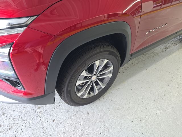New 2026 Chevrolet Equinox LT - photo - 8