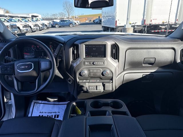 New 2026 GMC Sierra 3500HD Pro - photo - 11