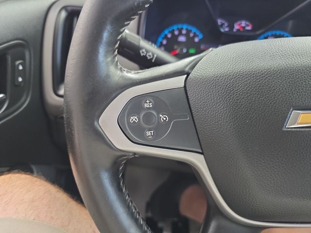 Pre-Owned 2020 Chevrolet Colorado LT - photo - 18